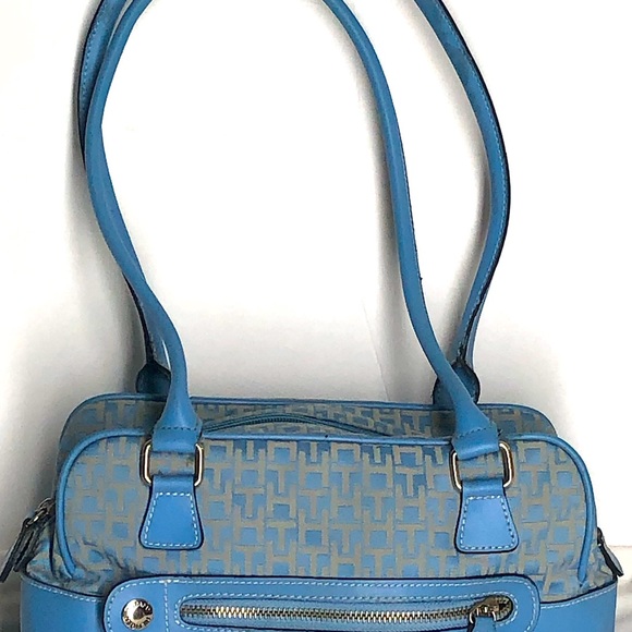 🛍Tommy Hilfiger Light Blue Small Handbag - Picture 6 of 9